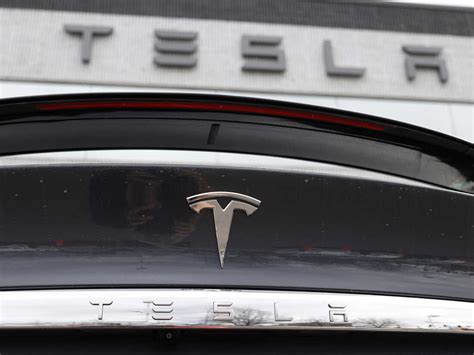 Tesla recalls more than 2 million vehicles to fix defective Autopilot monitoring system