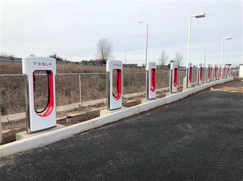 Schedule a Tesla test drive at a time and date that is convenient for you. Back to list Madison, CT - Southbound. Supercharger ; Madison Service Plaza (SB) 1-95 South Street Madison, CT 06443. Driving Directions. Charging 10 Superchargers, available 24/7, up to 250kW. Amenities. restaurants .... 