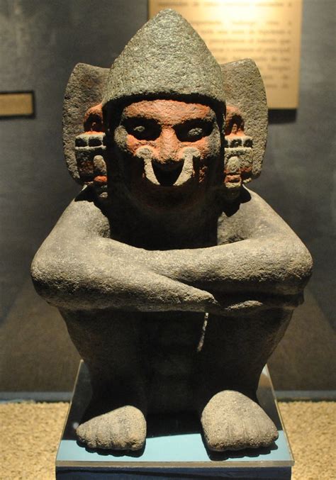 Tesoros del museo nacional de mexico: escultura azteca. - Spinosa y tenenbaum en el museo nacional de bellas artes.
