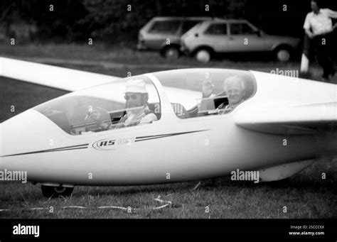 Test Flying an Alexander Schleicher Before Purchase