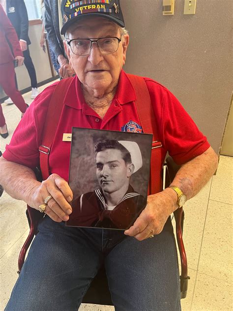 Texans rally behind GoFundMe for WWII veteran's new wheelchair
