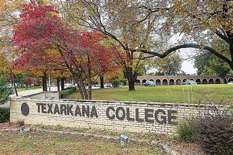 Texarkana college. Texarkana College does not discriminate on the basis of race, color, national origin, sex, disability or age in its programs or activities. The following person has been designated to handle inquiries regarding the non-discrimination policies: Human Resources Director, 2500 N. Robison Rd., Texarkana, TX, 75599, (903) 823-3017, … 
