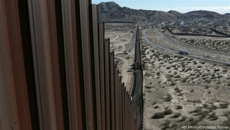 Texas, Florida representatives put forth 'true compromise' on border security