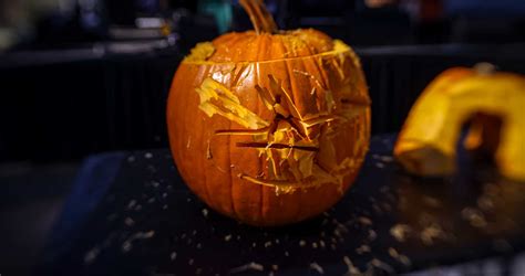 Texas Chainsaw Pumpkin Carving - Fremont Oktoberfest