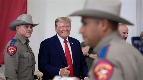 Texas Gov. Abbott endorses Trump as the former president returns to the US-Mexico border