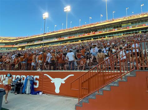 Texas Longhorns: Live blog against Arkansas - KXAN Austin