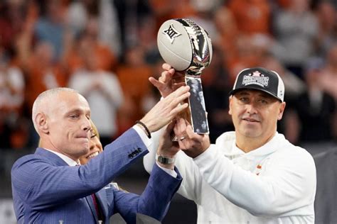Texas Longhorns allow transferring players to stay with program during Sugar Bowl prep