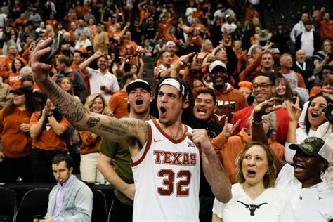 Texas Longhorns trying to make 1st Final Four in 20 years, Miami Hurricanes vying for 1st ever