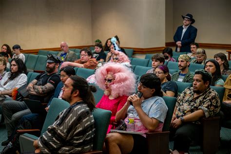 Texas Republicans Just Proposed a Bounty on Drag Shows
