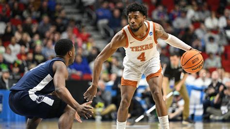 Texas blows out Xavier 83-71 for spot in NCAA Elite Eight