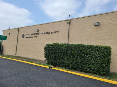 Texas department of safety san antonio. The Texas Department of Public Safety Crime Records Division (CRD) is excited to announce the 2023 Crime Records Conferences that will be hosted across the state this summer! ... 101 Bowie St, San Antonio, TX 78205. July 17-20, 2023 (Location Completed) Austin. DoubleTree by Hilton Austin. 6505 N Interstate Hwy 35, Austin, TX 78752. July … 
