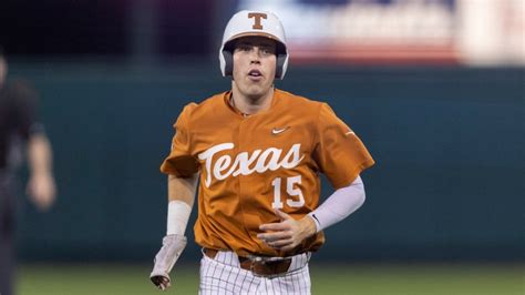 Texas flies past Air Force 7-1 behind three homers, great pitching