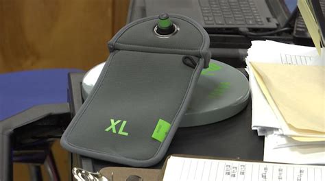 Texas middle school enacts phone-in-locked-pouch policy