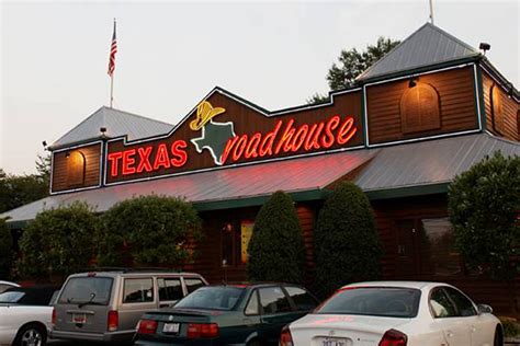 Texas roadhouse chicago. Texas Roadhouse is a legendary steak restaurant serving American cuisine from the best steaks and ribs to made-from-scratch sides & fresh-baked rolls. 