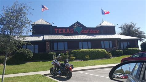 Texas roadhouse cinema ridge. Texas Roadhouse. 201. American (Traditional) $$6616 W Loop 1604 N. This is a placeholder. 4.2 Miles. “We came here for my neice's 11th Birthday. The lengthy wait was an hour and 45 minutes which made me not so happy. However, we got a really great server named…” more. 
