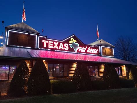 Texas roadhouse in greenville sc. Open: Now. Offers Delivery. Offers Takeout. Good for Dinner. Outdoor Seating. Good for Lunch. 1. Texas Roadhouse. 3.1 (214 reviews) Steakhouses. Barbeque. American … 