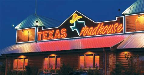 Mar 2, 2023 · Texas Roadhouse is a dividend-paying stock