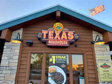 Texas Roadhouse: Go early for great dinner - See 196 travel