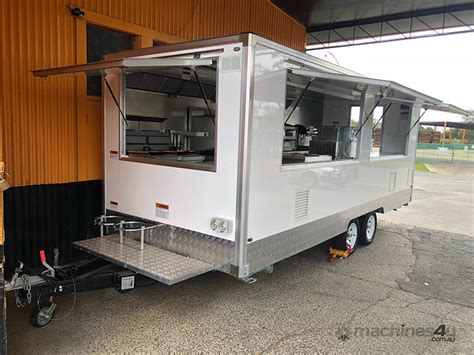 Tft food trailers. Food trucks fully equipped and ready to start working. We have a variety of sizes and colors. Excellent financing plans. Contactanos y consigue el trailer que necesitas. 