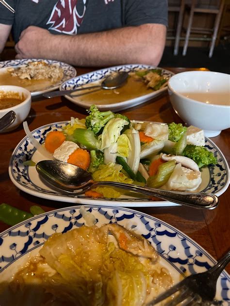 Thai Ginger - Redmond Washington Restaurant - HappyCow