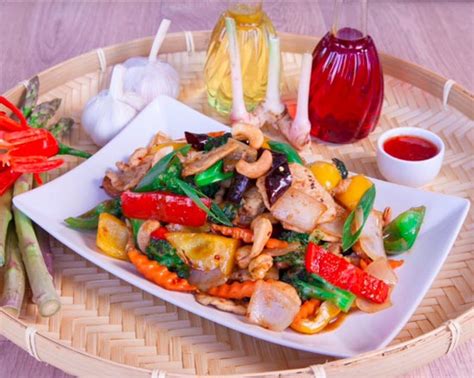 Thai Junction Kitchen 2 Chinook St, Everton Hills QLD 4035, …