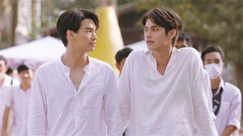 Thai bl dramas. Cast: Ohm Pawat Chittsawangdee, Nanon Korapat Kirdpan IMDb rating: 8.8/10 This Thai BL Bad Buddy takes on one of the most favorite tropes – rivals to lovers and turns it into a beautiful Thai BL drama!. Bad Buddy Plot: Pat and Pran have a familial rivalry that goes way back. Both families don’t spare a single … 