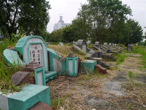 Thai cemetery.  This list may not reflect recent changes.  Teochew Chinese Cemetery ...