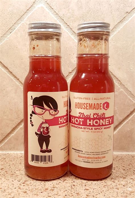 Thai chili honey. Feb 3, 2022 · Place the honey, chili flakes and diced garlic into a small pot. Put on a high heat and bring to a simmer. Once it starts to bubble, take it off of the heat and stir in the rice wine vinegar. Let cool before transferring to a mason jar. 