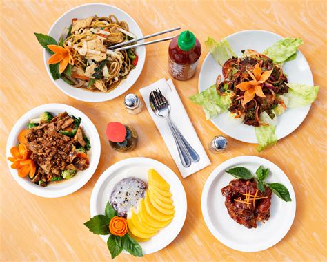 Thai food nashville. Find out info on Thai Airways baggage fees, including allowances for carry-on and checked bags, with hints/tips on how to cover these fees. We may be compensated when you click on ... 