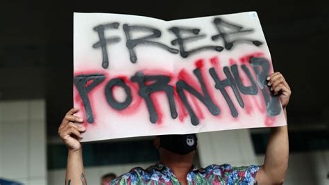 Thai pornography. Nov 3, 2020 · Thailand’s government said on Tuesday it had banned Pornhub and 190 other websites showing pornography, prompting social media anger over censorship and a protest against the decision. 