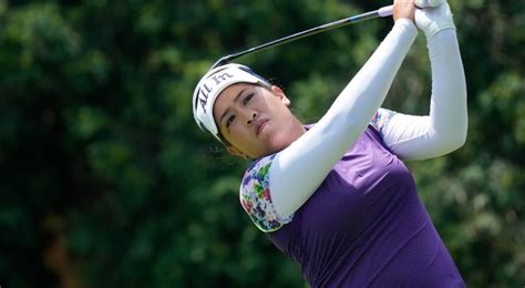 Thailand’s Suwannapura takes a first-round lead in the LPGA tournament in Malaysia