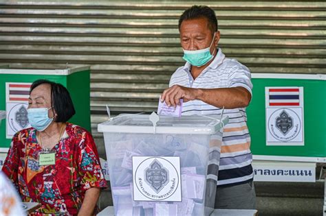 Thailand’s opposition takes early lead in vote count in general election