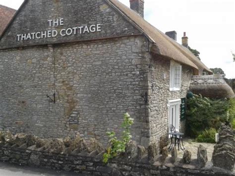 Thatched Cottage, Shepton Mallet • whatpub.com