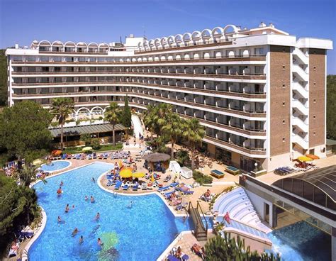 The 10 best cheap hotels in Salou, Spain Booking.com