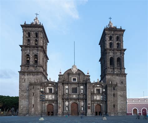 The 11 Most Beautiful Cathedrals In Mexi…