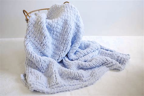 The 15 Best Loop Yarn Patterns and Projects Skillshare Blog