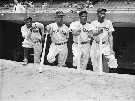 The 50 Best Black Baseball Players Ever, Ranked By Fans