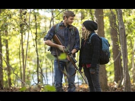 The 5th Wave Cassie and Evan [Safe and Sound] - YouTube