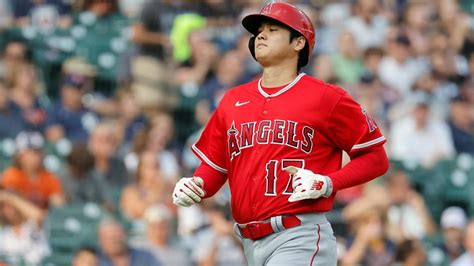 The Angels said they won’t trade Shohei Ohtani, and he celebrated by throwing a 1-hitter