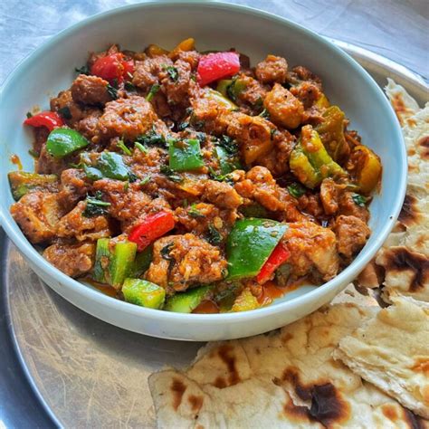 The BEST Chicken Jalfrezi!! - Fatima Cooks