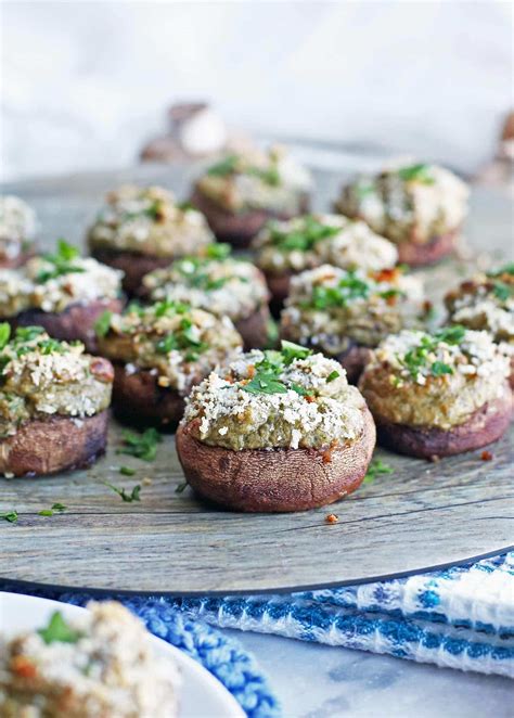 The BEST Cream Cheese Stuffed Mushrooms - Well Seasoned …