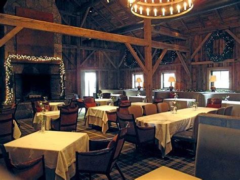 The Barn Restaurant in Gatlinburg, TN with Reviews - Yellow Pages