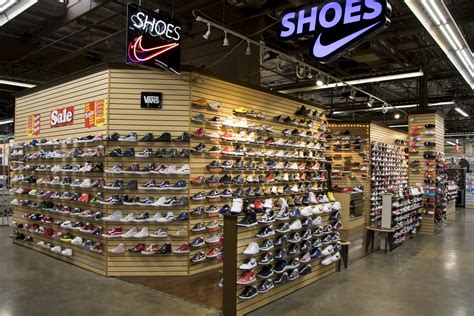 The Best 10 Shoe Stores near Uptown, New Orleans, LA …