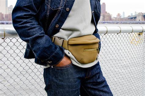 The Best Fanny Packs Reviews by Wirecutter - New York Times