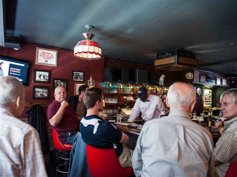 The Best Gay Bars In Chicago