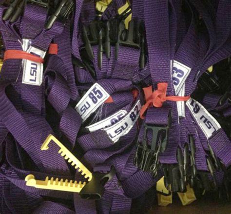 The Best Laundry Straps for Division II, III and NAIA Schools