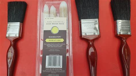 The Best Paintbrush for Oil-Based Gloss - Decorator