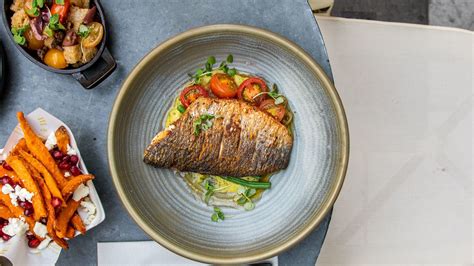 The Best Seafood Restaurants in Green Park, Piccadilly & St