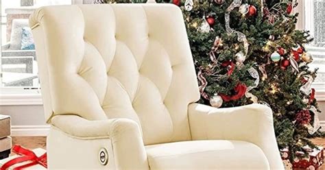 The Best Time of Year to Buy a Recliner: Experts Weigh …