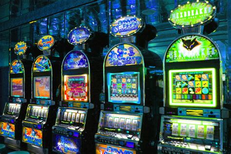 casino slot machine wins 2015